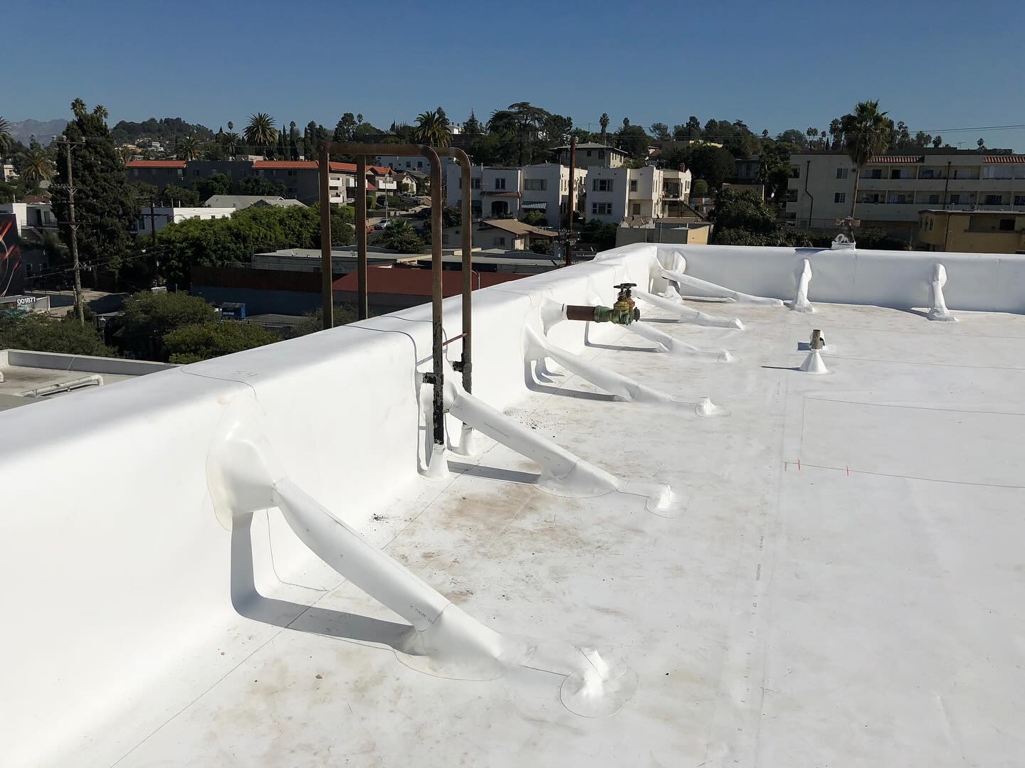 Commercial Flat Roofing in Los Angeles — photo 3